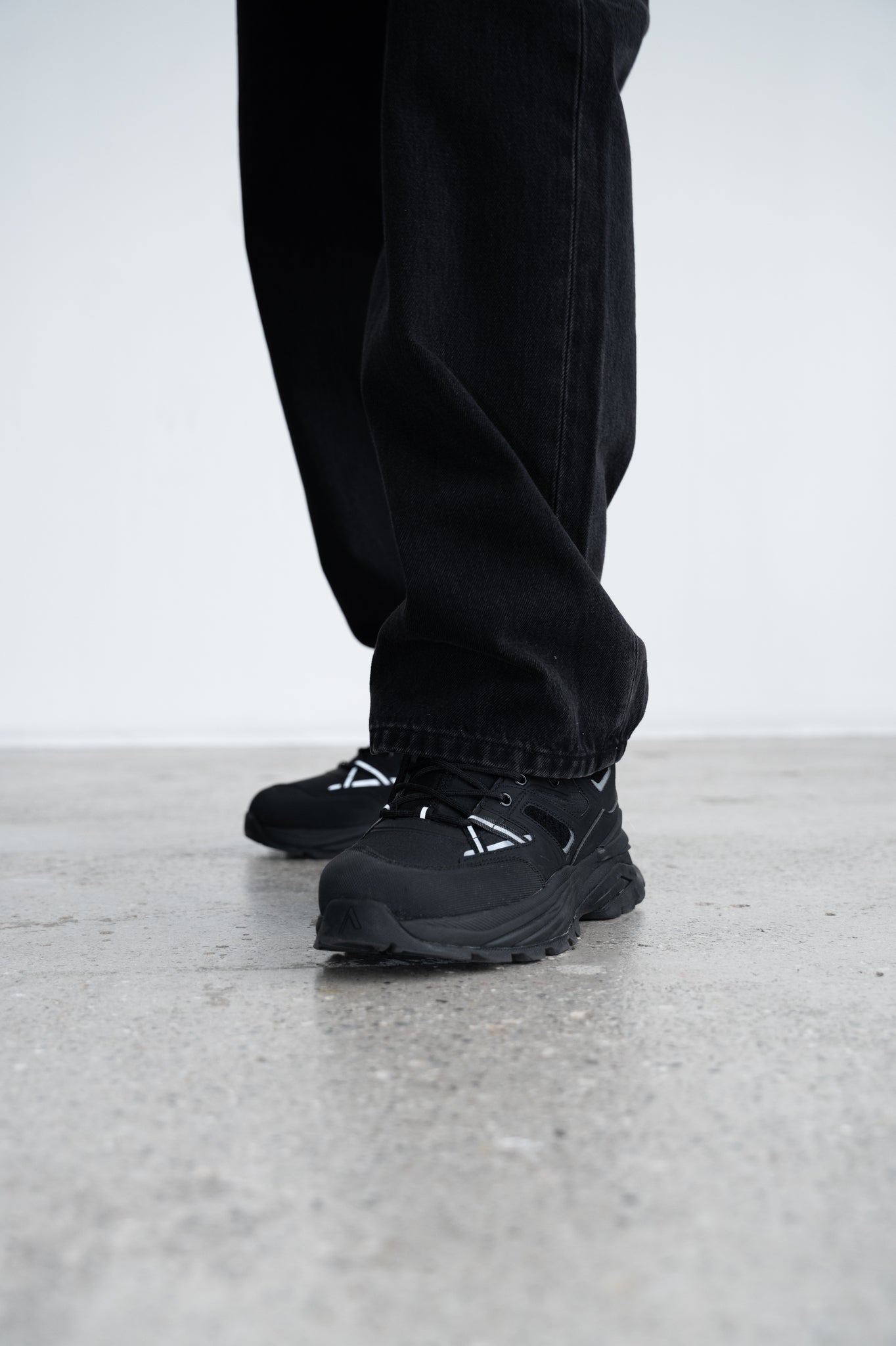 ARKK Main Line Duratek Nylon HL TX-22 | Triple Black | Men Duratek